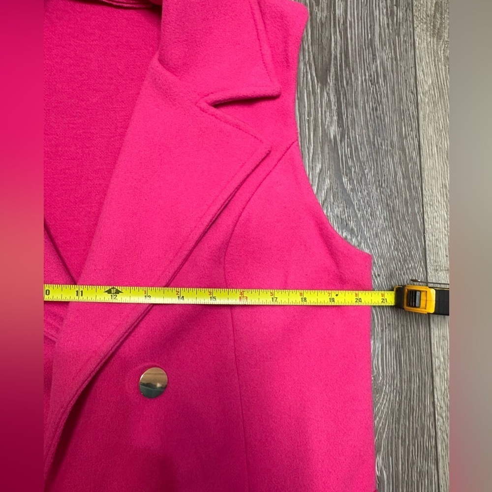 Haute Monde Women's Pink Sleeveless Coat - Picture 7 of 13